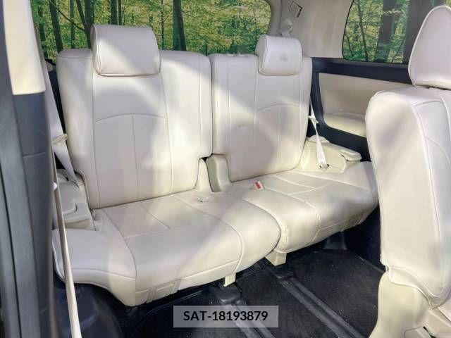 Toyota VELLFIRE 2017-03 225053-11
