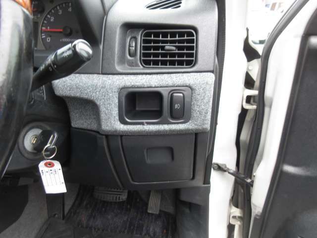 Mitsubishi PAJERO IO 2000-03 183174-17