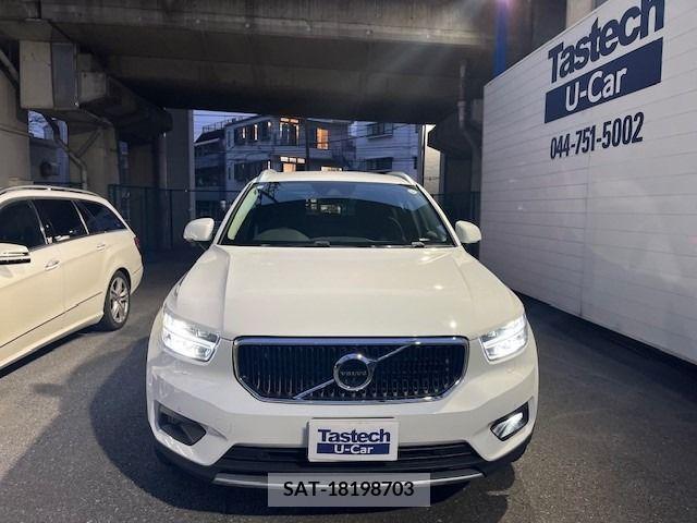 Volvo XC40 2021-02 217044-0
