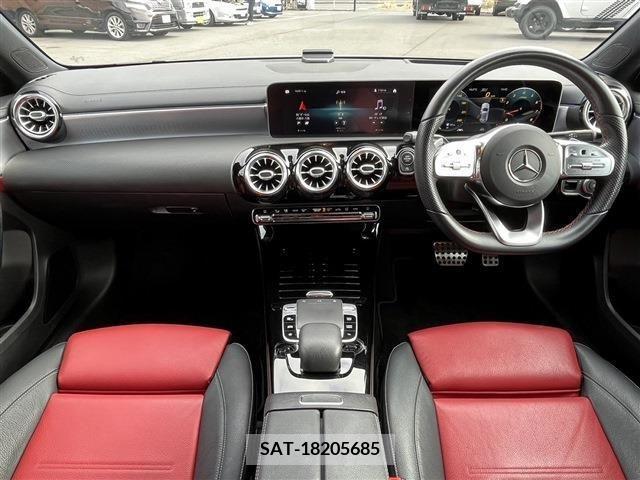 Mercedes Benz A-CLASS 2019-02 210720-1