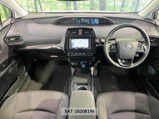 Toyota PRIUS 2019-05 393386-1