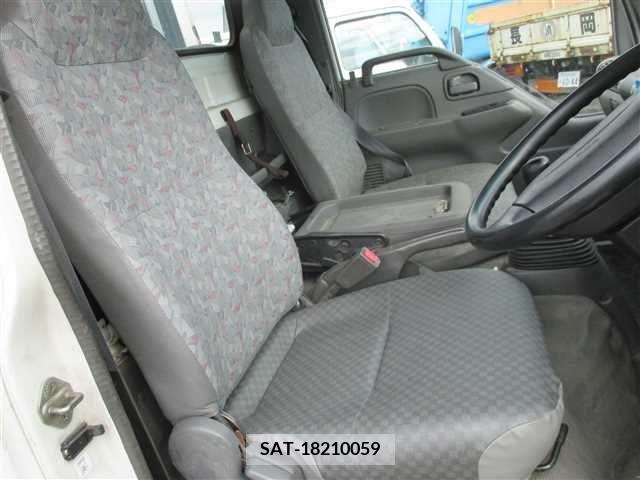 Isuzu ELF TRUCK 2000-11 229600-8