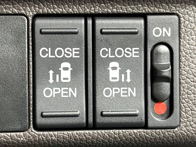 Honda FREED HYBRID 2020-05 9233-6