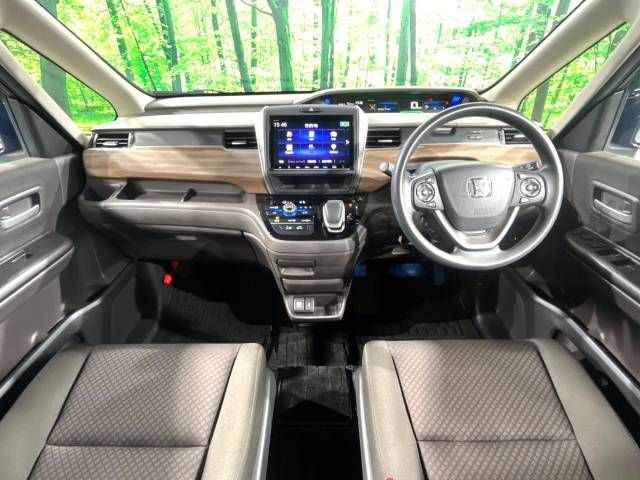 Honda FREED HYBRID 2020-05 9233-1