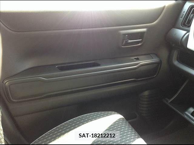 Suzuki HUSTLER 2024-01 391382-28