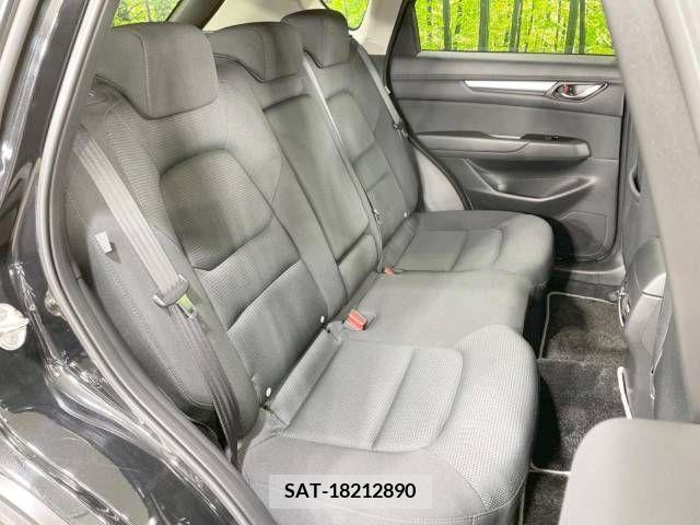 Mazda CX-5 2022-01 227881-9