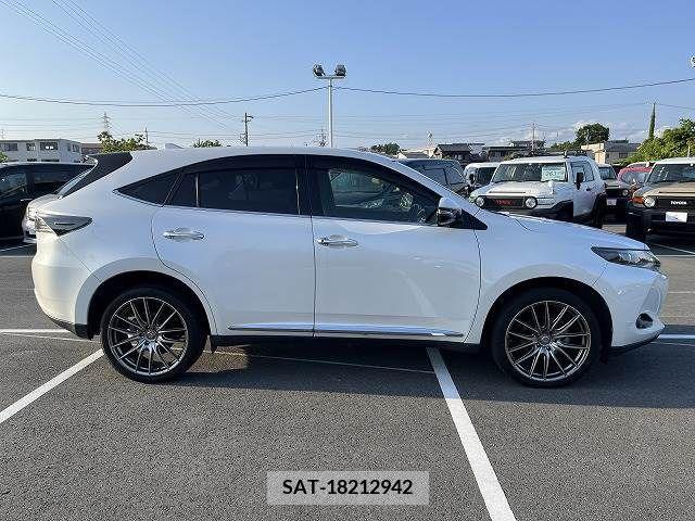 Toyota HARRIER 2014-03 321755-13