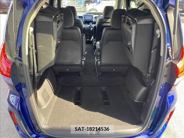 Honda FREED HYBRID 2017-07 303007-6