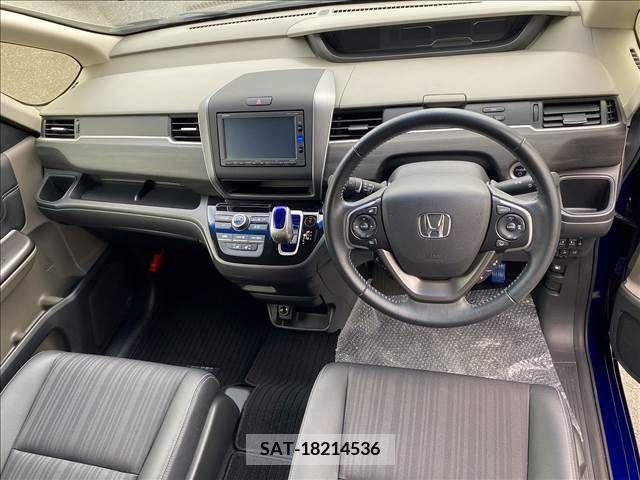Honda FREED HYBRID 2017-07 303007-1