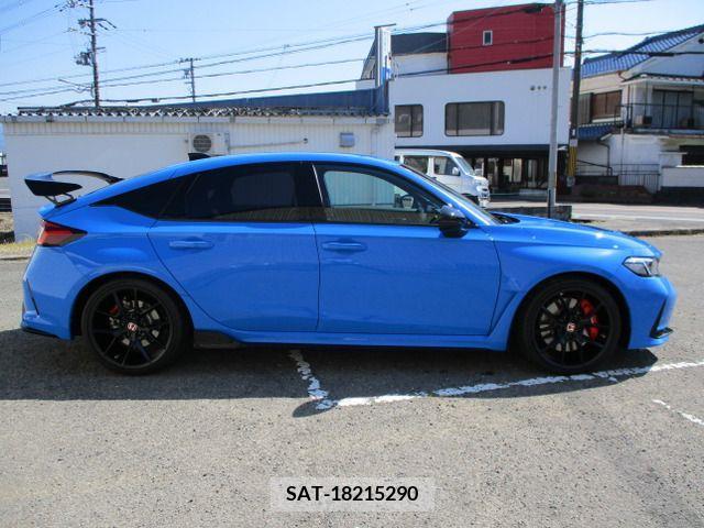 Honda CIVIC 2024-01 264377-4