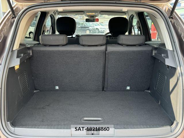Renault CAPTUR 2015-09 367099-26