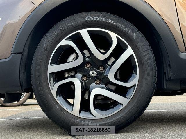Renault CAPTUR 2015-09 367099-29