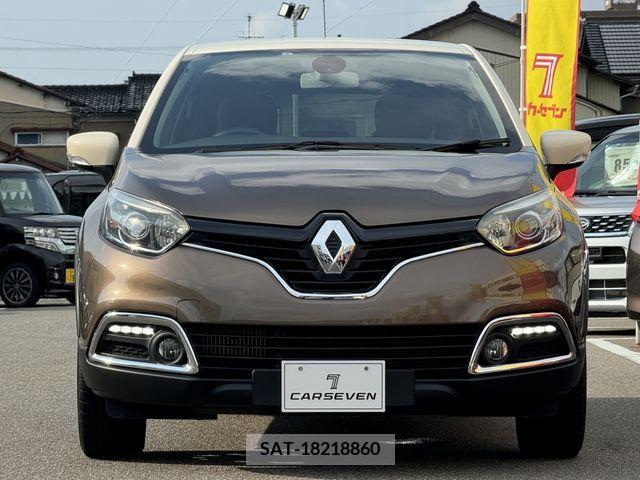 Renault CAPTUR 2015-09 367099-2