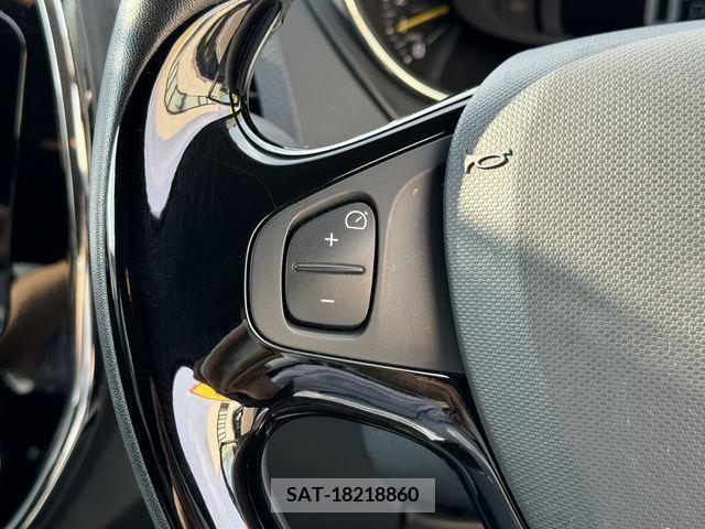 Renault CAPTUR 2015-09 367099-13