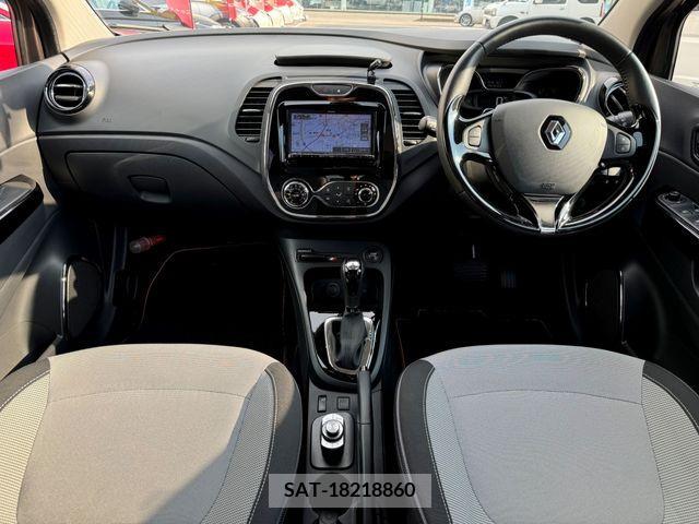 Renault CAPTUR 2015-09 367099-1