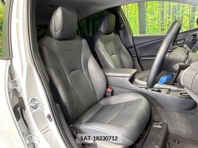 Toyota PRIUS 2021-09 243679-8