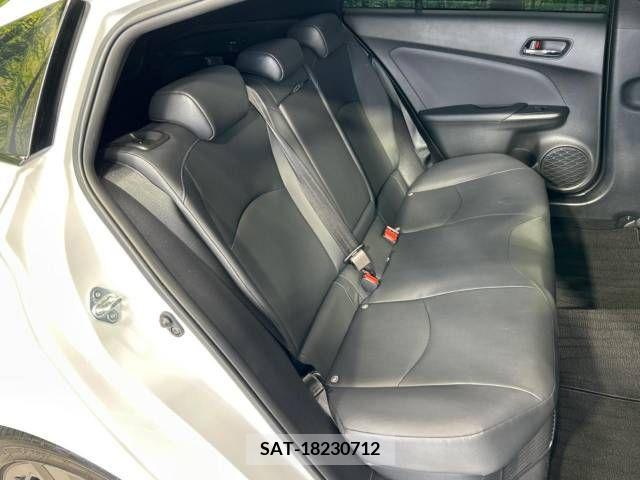 Toyota PRIUS 2021-09 243679-9
