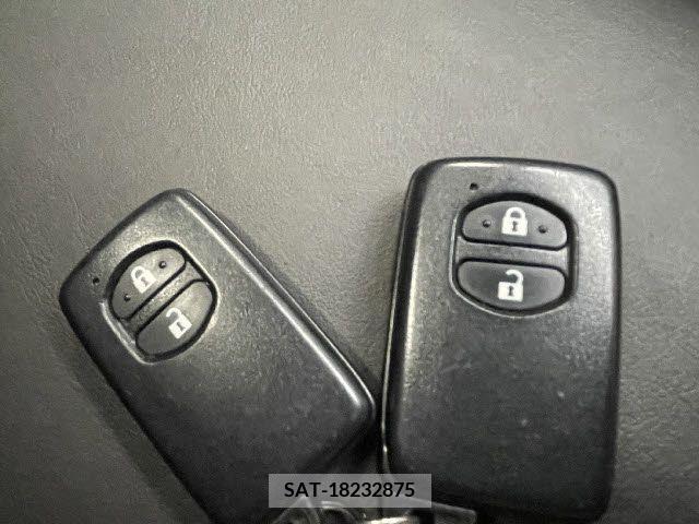 Toyota PRIUS 2013-07 207180-15
