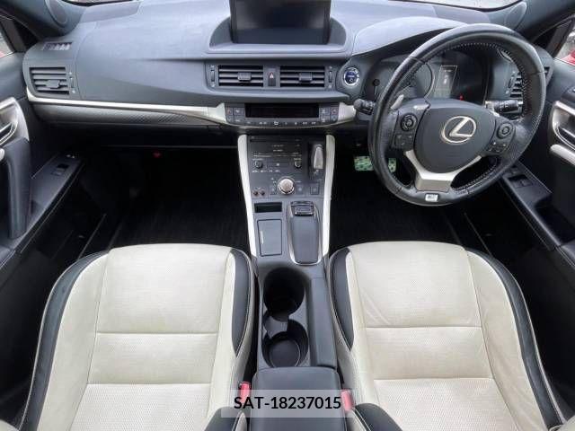 Lexus CT 2017-08 322706-1