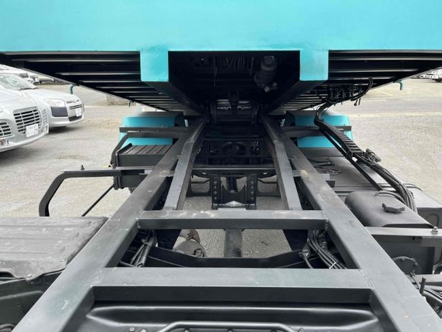 MITSUBISHI FUSO Fighter 2008-03 16409-11