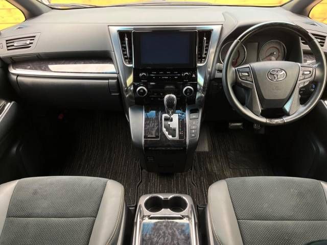 Toyota ALPHARD 2020-12 10659-1