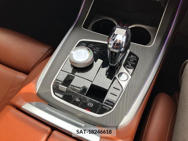 Bmw X7 2021-04 384253-18
