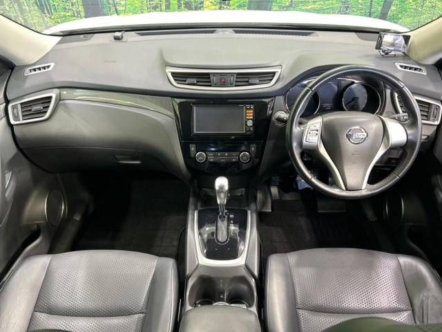 Nissan X-TRAIL 2013-12 10563-1
