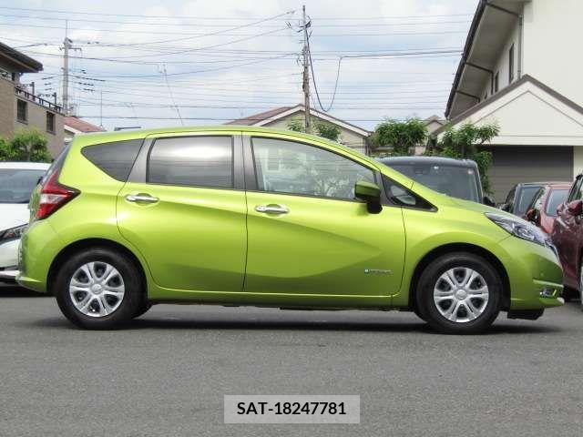Nissan NOTE 2018-03 305425-3
