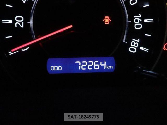 Toyota NOAH 2018-10 392821-28