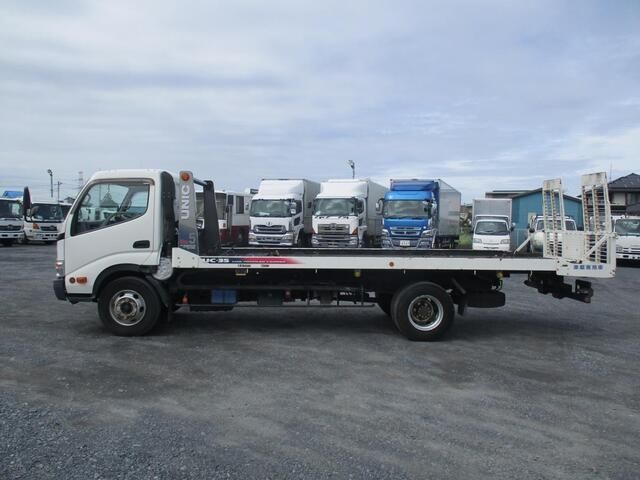 Toyota DYNA TRUCK 2009-09 21084-7