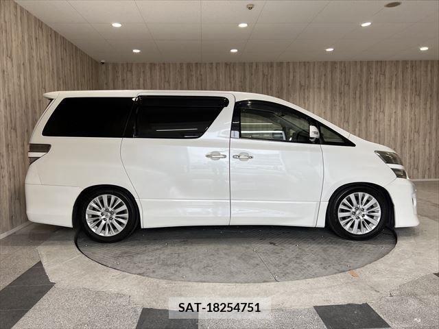 Toyota VELLFIRE 2012-07 288085-3