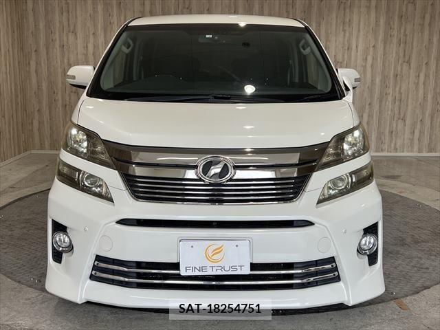 Toyota VELLFIRE 2012-07 288085-1