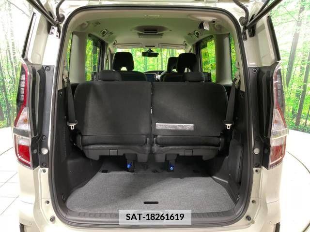 Nissan SERENA 2021-03 367668-13