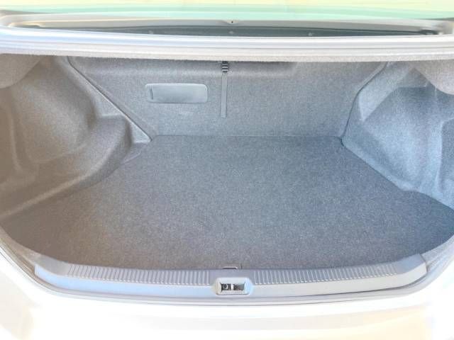 Toyota SAI 2013-12 192825-11