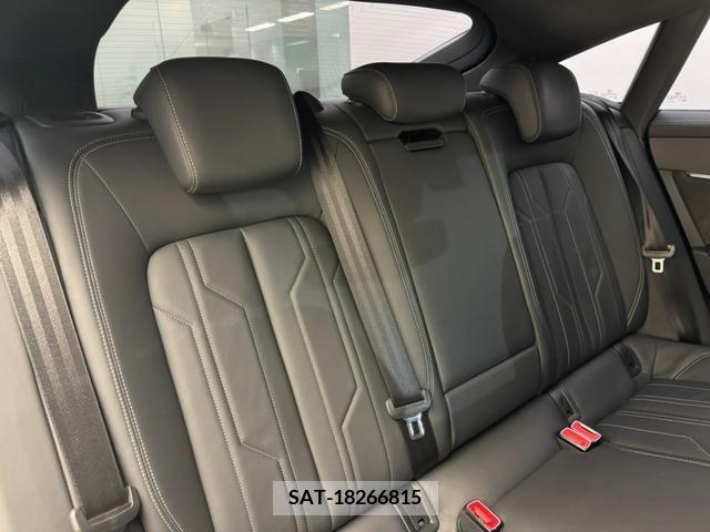 Audi A7 2018-12 261520-16