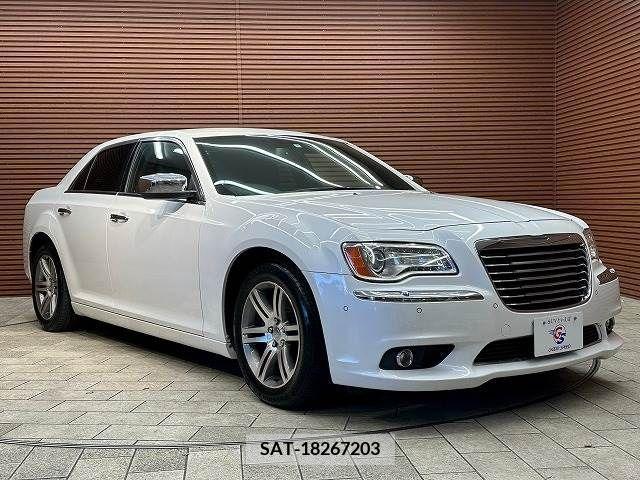 Chrysler 300 2015-03 211701-10