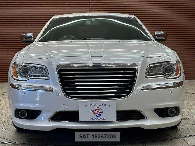 Chrysler 300 2015-03 211701-9