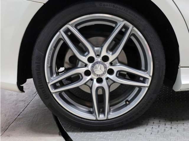 Mercedes Benz CLA-CLASS 2017-06 11187-19