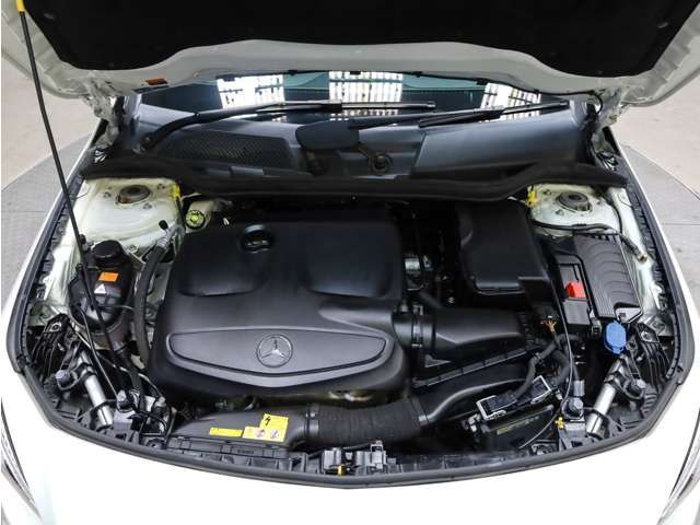 Mercedes Benz CLA-CLASS 2017-06 11187-15