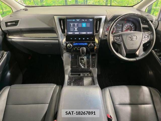 Toyota VELLFIRE 2018-05 299429-1