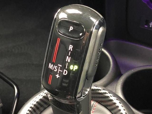 Bmw MINI 2021-04 185869-11