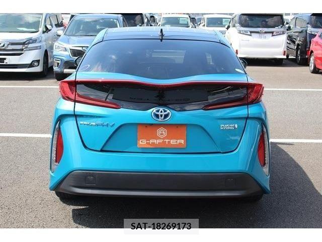 Toyota PRIUS PHV 2017-10 372922-8