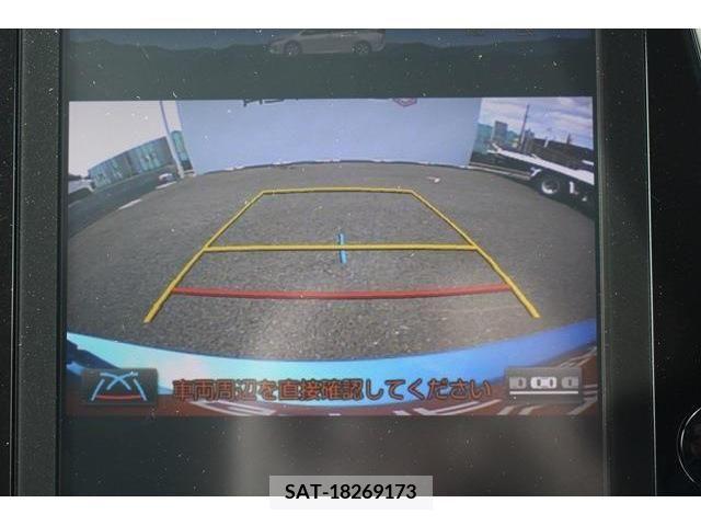 Toyota PRIUS PHV 2017-10 372922-2