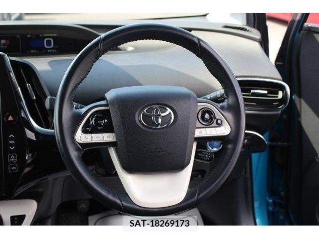 Toyota PRIUS PHV 2017-10 372922-16