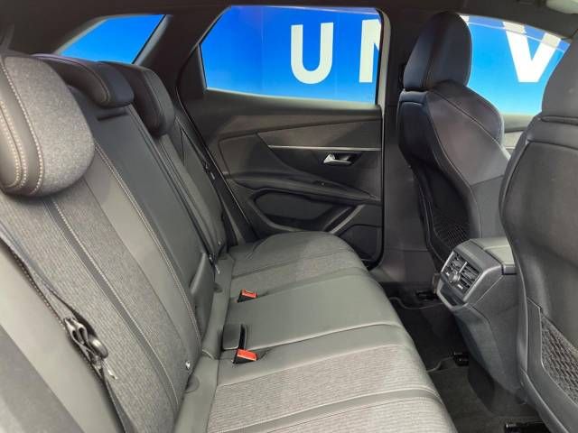 Peugeot 3008 2018-03 8629-9
