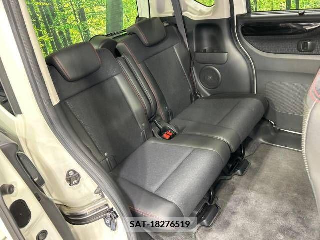 Honda N BOX CUSTOM 2015-08 278969-9