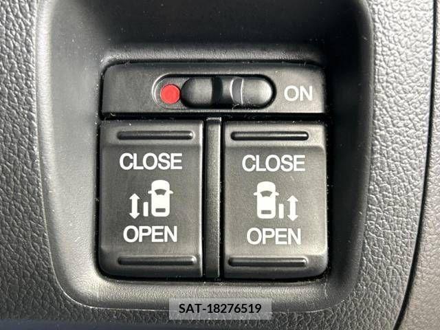 Honda N BOX CUSTOM 2015-08 278969-3
