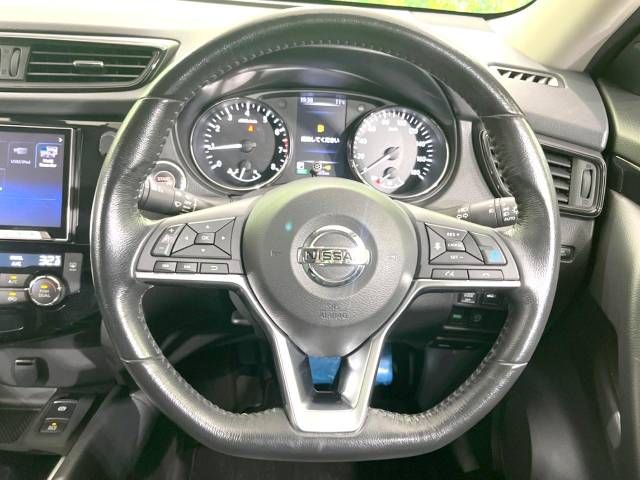 Nissan X-TRAIL 2018-05 191939-11