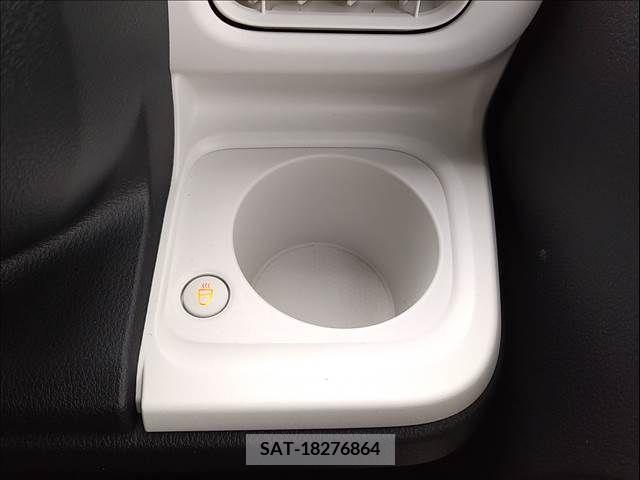 Daihatsu MOVE 2023-06 330377-9