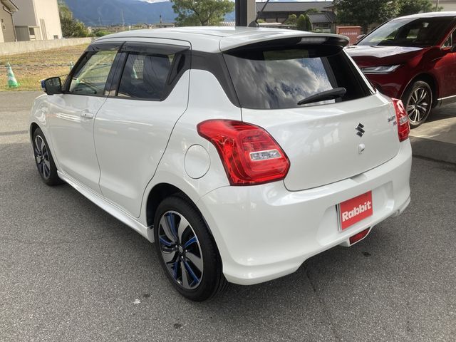 Suzuki SWIFT 2017-03 13437-7